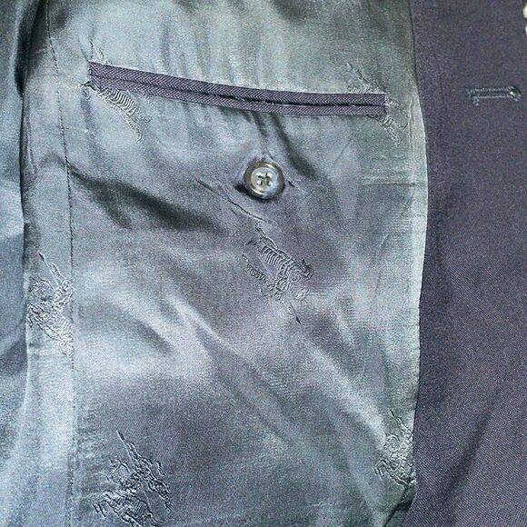 Burberrys luxurious Vintage men’s navy blue 100% wool suit blazer gold buttons - Picture 12 of 14